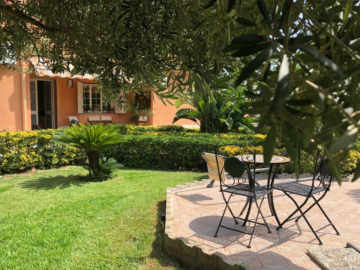 A Casa Di Giu B&B Syrakus Exterior foto
